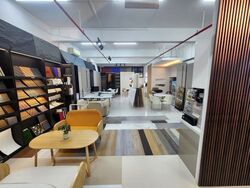 Leong Huat Building (D13), Factory #467079591